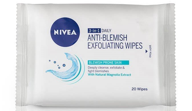 Nivea Facial Pure Effect 3-in-1 Exfoliating Wipes
